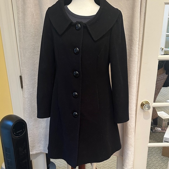 Preston & York Jackets & Blazers - Preston & York Black Wool Heavy Button Front Coat Bow Detail in Back EUC